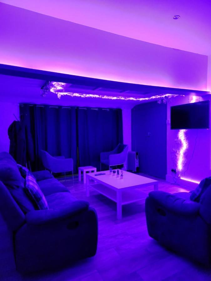 هاليفاكس J'S Apartment المظهر الخارجي الصورة